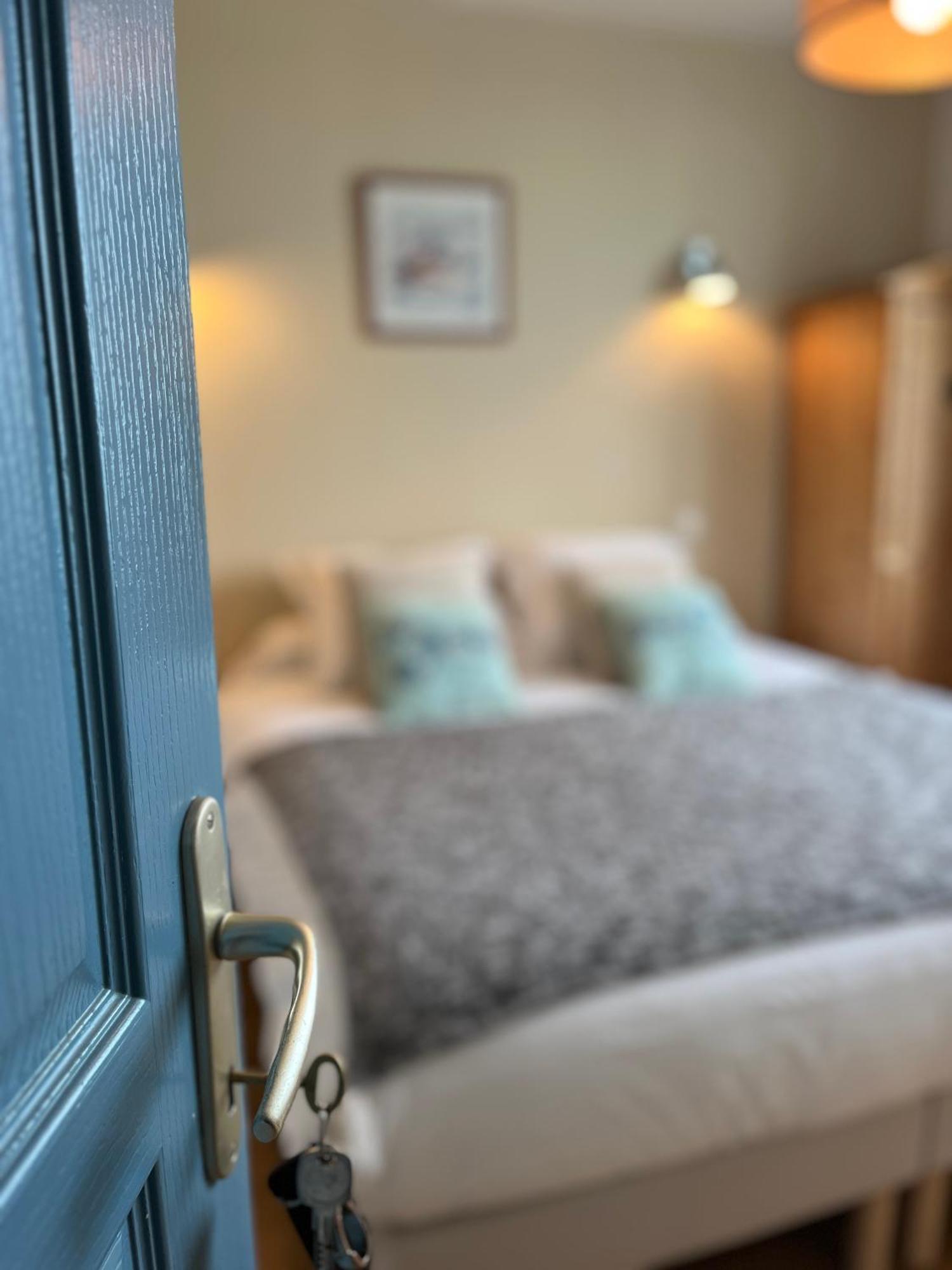 Les Transats Chambre Et Appartements Face A La Mer Barfleur Exterior foto